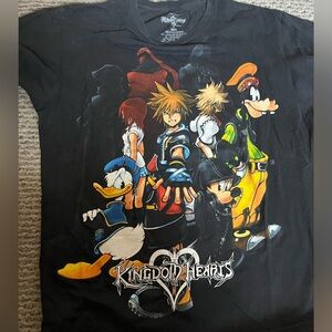 Kingdom of heart shirt, used in good condition size medium